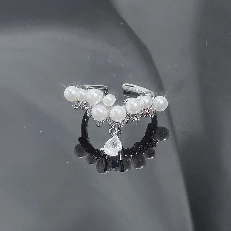 French gentle autumn and winter with open pearl ring