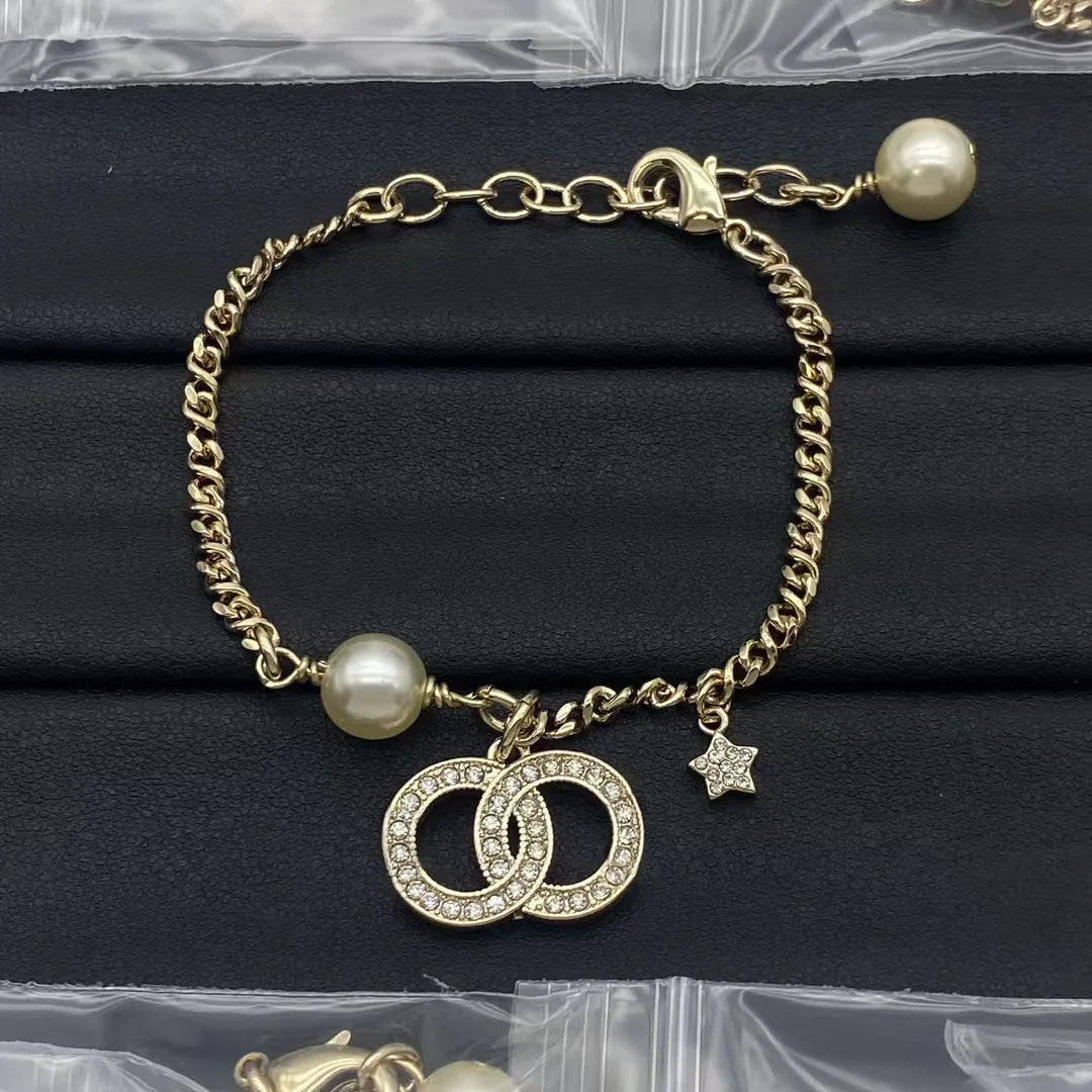 2025 Classic Fashion Double-Letter Retro Bracelet